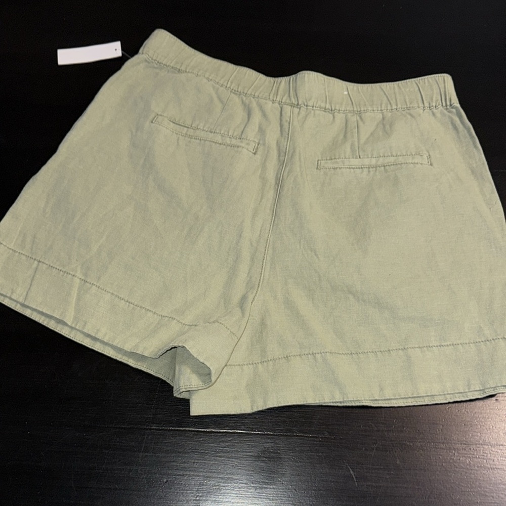 Joie Women's‎ Green Casual Shorts NWT - Picture 4 of 6